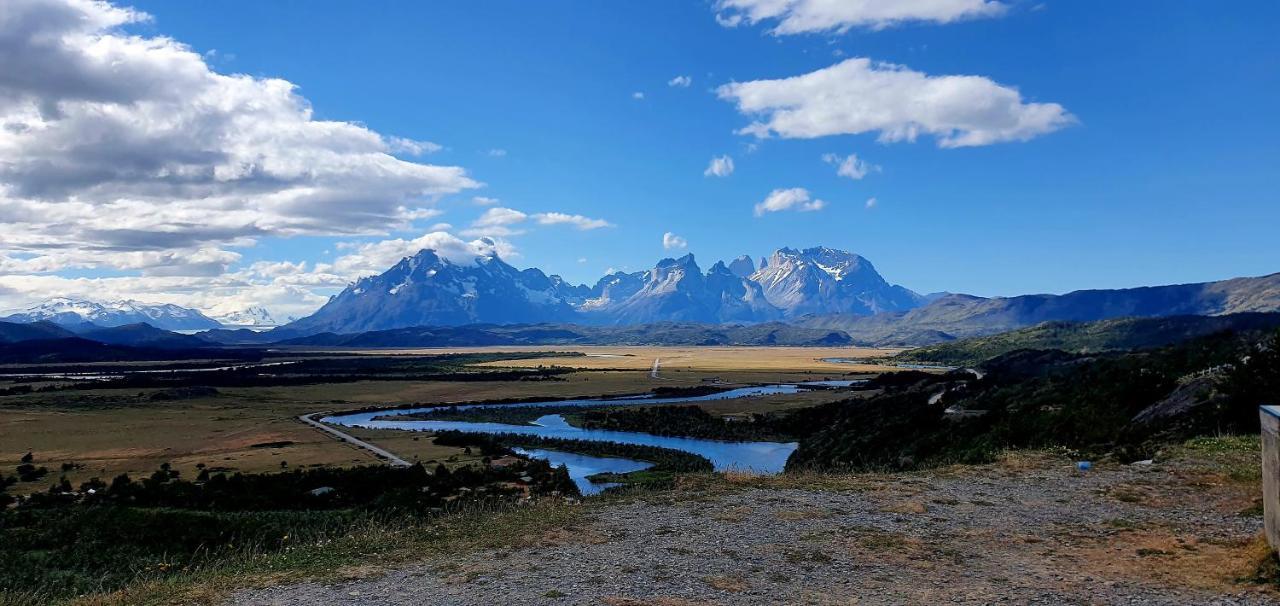 Morrena Lodge Torres del Paine National Park Exteriör bild